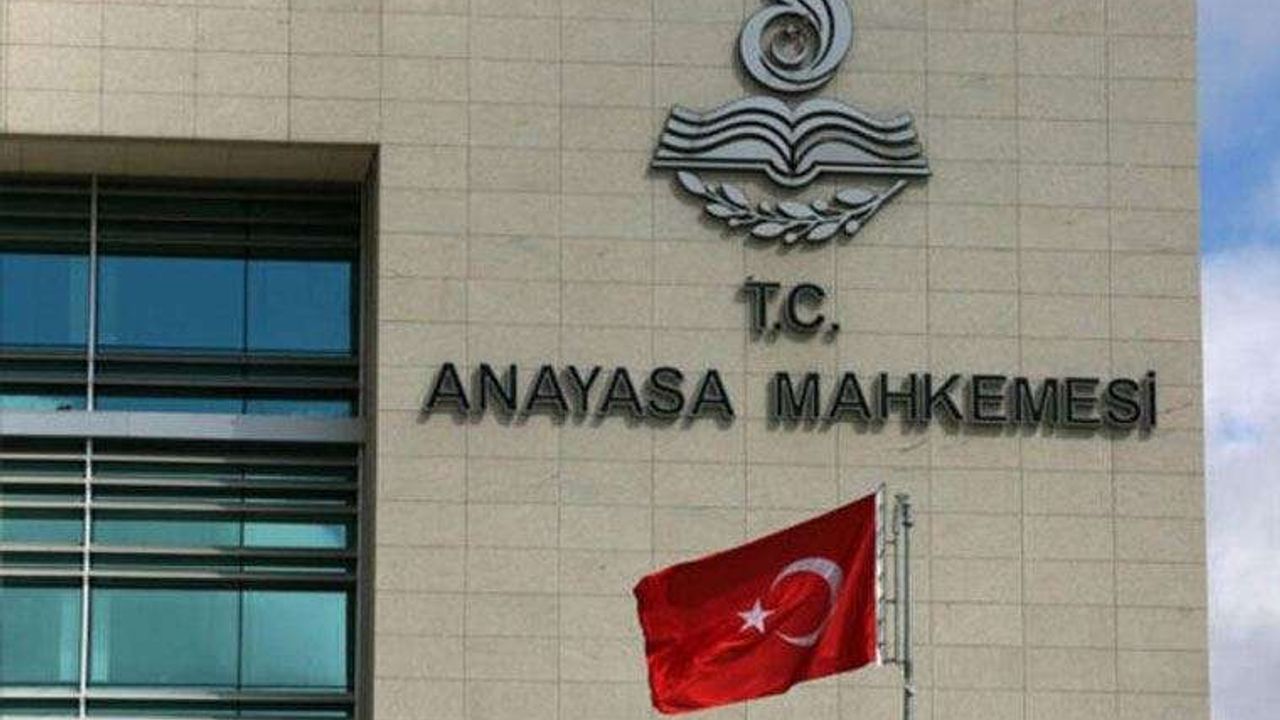 AYM'den 4 siyasi parti hakkında suç duyurusu