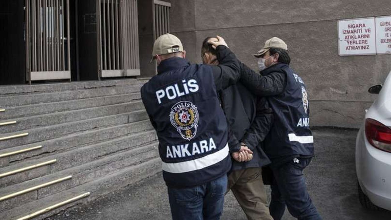 Deniz Kuvvetleri'nde FETÖ operasyonu: 40 gözaltı!