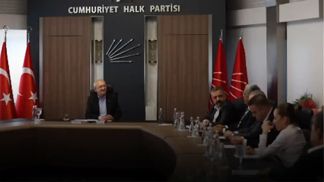 Aslanoğlu ve başkanlar Kılıçdaroğlu'nu ziyaret etti