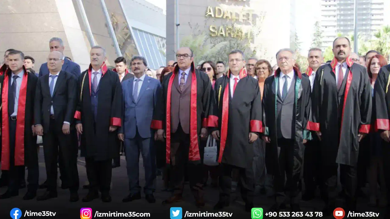 İzmir'de yeni adli yıl düzenlenen törenle başladı