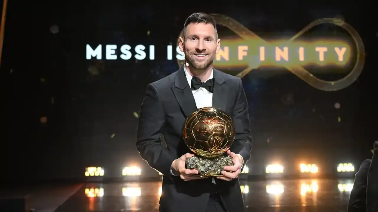 Ballon d’Or 8.kez Lionel Messi'nin!