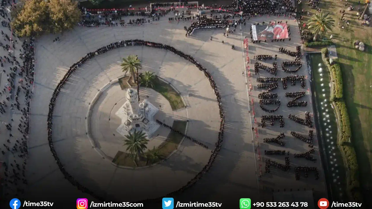 İzmir’de hayat durdu: "7'den 77’ye izindeyiz" koreografisi