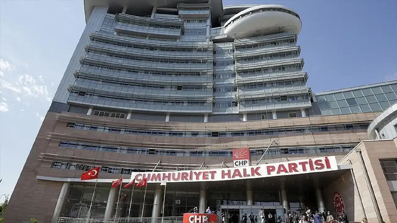 CHP'den parti örgütlerine önseçim talimatı