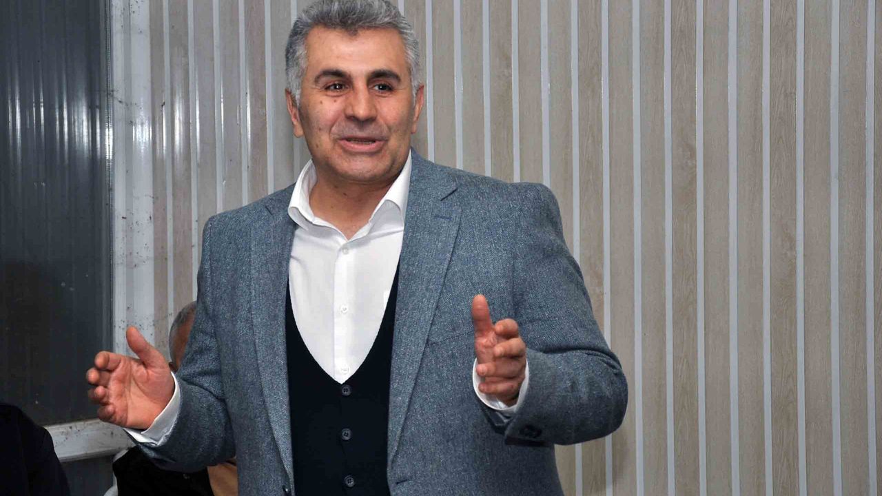 AK Parti Karabağlar Başkan Adayı Tunç Esnafla buluştu