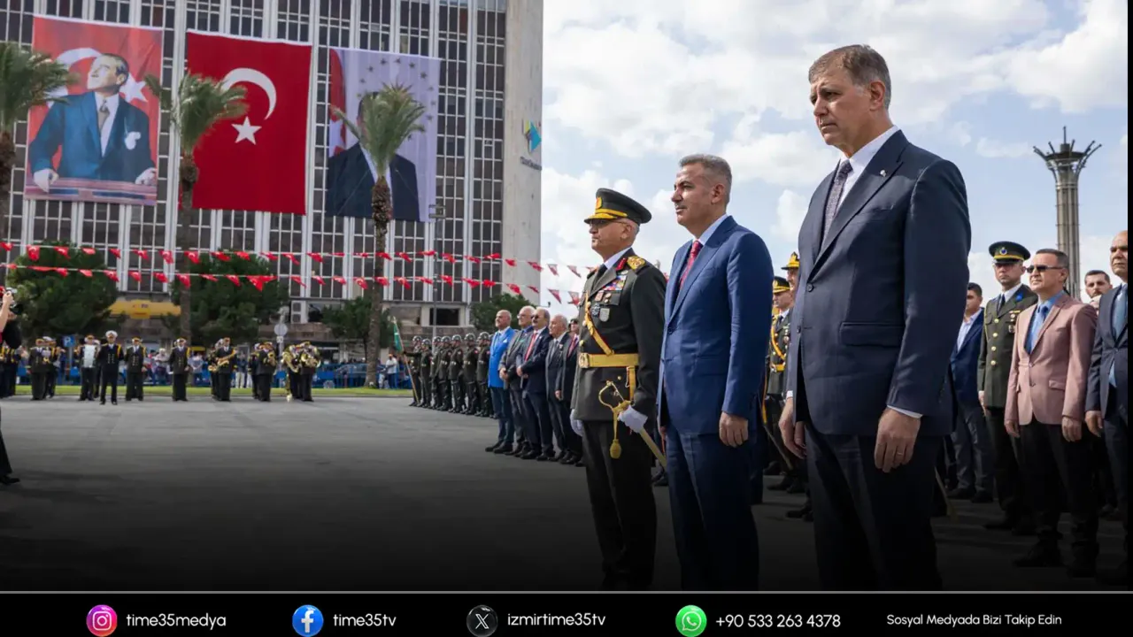 İzmir’de Cumhuriyet Bayramı kutlamaları başladı