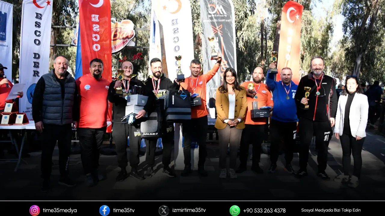 Kuşadası’nda oltalar dostluk için atıldı