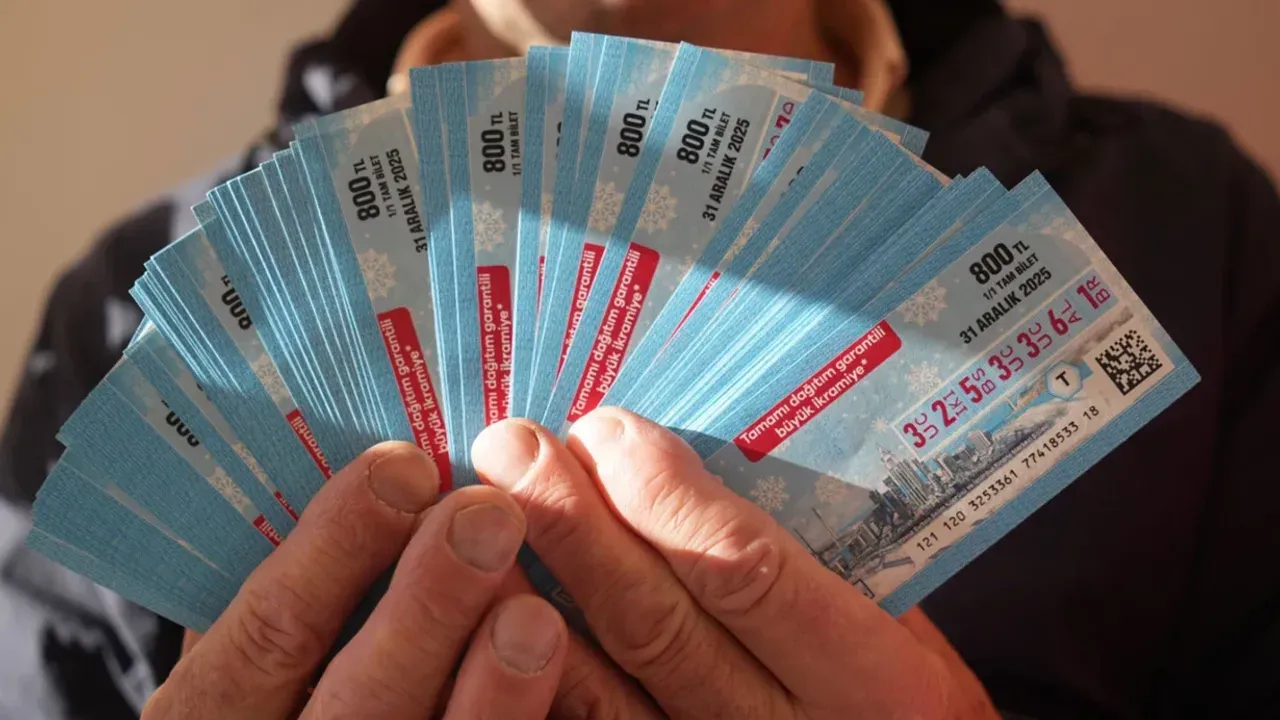 800 milyonluk talih üç çeyrek bileti sevindirdi