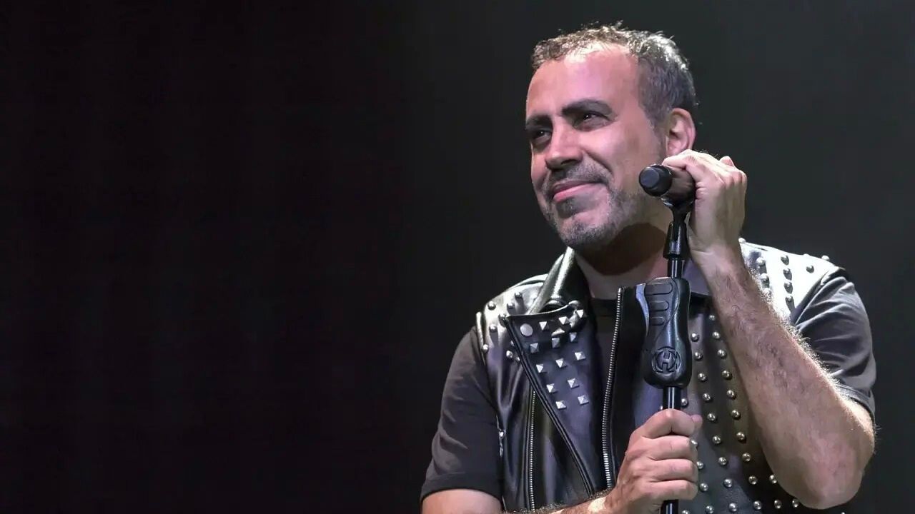 Haluk Levent hastaneye kaldırıldı