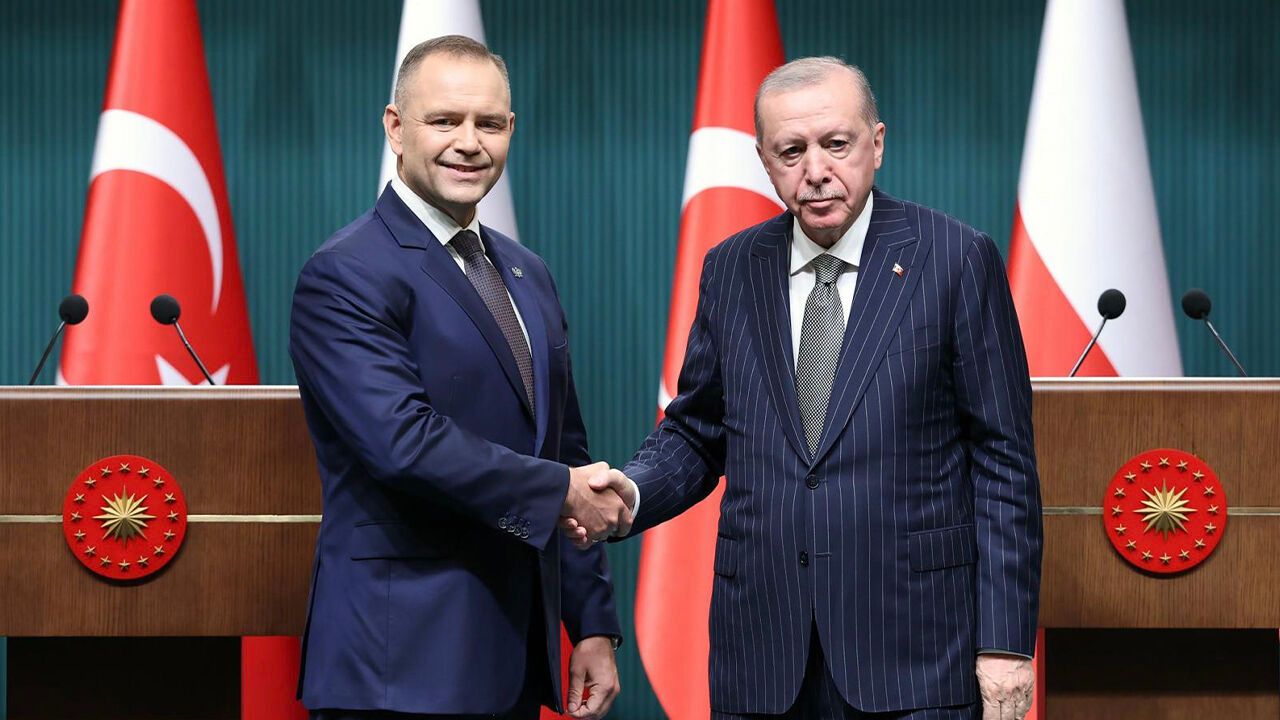 Erdoğan ve Nawrocki'den ticaret ve savunma mesajı
