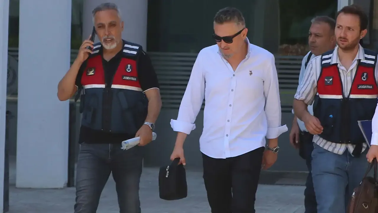 Operasyon sonrası dikkat çeken istifa