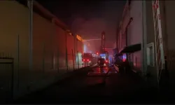 Kemalpaşa’da bir fabrikada çıkan yangın kontrol altına alındı