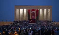 100.yılda Anıtkabir'e ziyaret rekoru!