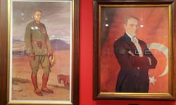 “Karanlıkta Akan Bir Yıldız: Mustafa Kemal Atatürk”