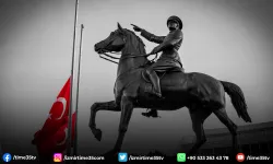 İzmir’de 100 yılın kutlaması