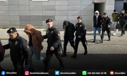 İzmir merkezli yasa dışı bahis operasyonu: 52 gözaltı