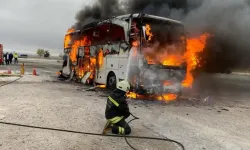 Konya'da yolcu otobüsü alev alev yandı