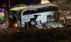 Mersin'de yolcu otobüsü devrildi: 9 ölü, 28 yaralı