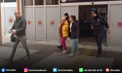 İzmir'de fuhuş evine baskın: 3 gözaltı