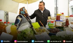 Seferihisar Adayı Ahmet Aydın pazar yerinde vatandaşlarla buluştu