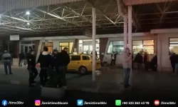 Yardım istediği polis memurunu tabancayla vurdu