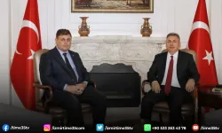 Başkan Cemil Tugay'dan İzmir Valisi Elban'a ziyaret
