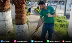 Kuşadası Belediyesi kenti bayrama hazırlıyor