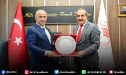 İzmir Samsun'a üretim ve ihracat koçluğu yapacak