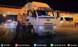 İzmir'de bir kamyonda 62 kilo esrar ele geçirildi
