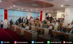 Bayraklı'da olaylı meclis: Cumhur İttifakı salonu terk etti!