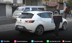 İzmir'de otomobilin çarptığı adam hayatını kaybetti