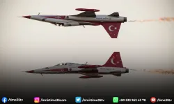 Türk Yıldızları 29 Ekim provasında göz doldurdu