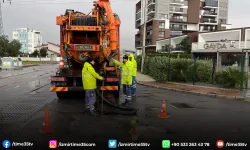 Büyükşehir ekiplerinden sahada sağanak mesaisi!