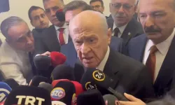 Devlet Bahçeli'den gazetecilere sert cevap