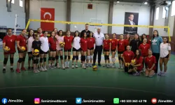 Görece spor salonu yenilendi