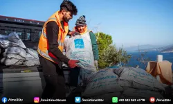 Kuşadası Belediyesi’nin yakacak yardımı başladı