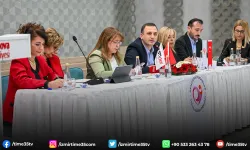 Bornova Belediyesi’nden kadın haklarına duyarlı panel