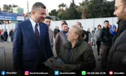 Buca Belediyesi’nin iftar çadırına yoğun ilgi