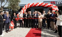 Urla'nın yeni lezzet durağı Mirze kahvaltı salonu açıldı