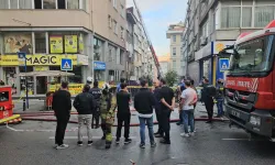 Şişli'de restoranda yangın: İki binaya sıçradı!