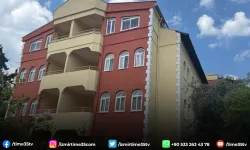 Apartın çatı katından düşen İngiliz turist hayatını kaybetti