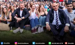 CHP’li Tanal Buca’da üniversitelilerle buluştu