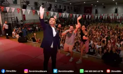 Çiğli’de 19 Mayıs coşkusu dans gösterisiyle zirve yaptı