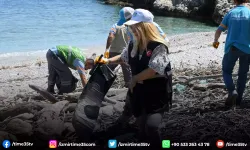 Doğa harikası Milli Park’ta kıyı temizliği