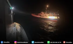 Göçmen kaçakçıları özel tekne ile kaçarken yakalandı