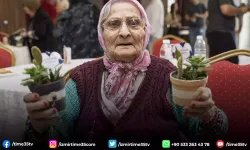İzmirli annelere en özel kutlama