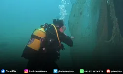 Karaburun'da hayalet ağlar toplandı