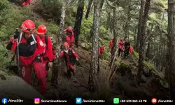 Kayıp dağcının cansız bedeni helikopterle alındı