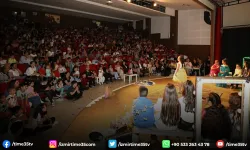 Menderes Belediyesi Çocuk Tiyatrosu sahneye çıktı