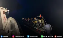 Sahil Güvenlik 21 kaçak göçmeni yakaladı, 46 göçmeni kurtardı