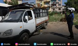 Bayraklı'da hurda araçlar kaldırılıyor